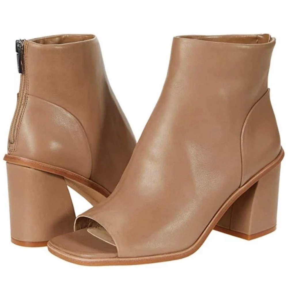 Like New Vince Camuto Leather Bebinder Open Toe Bootie